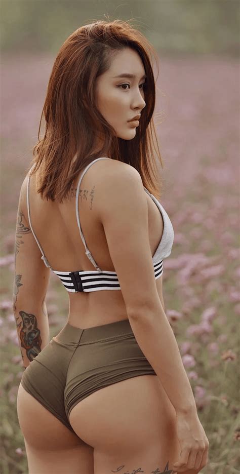 Perfect Asian Babe Happy Booty