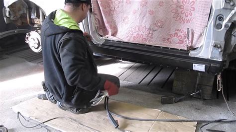 Ford Focus The rocker panel replacement Замена порогов YouTube