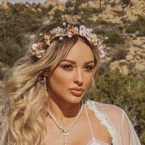 Lindsey Pelas Lindseypelas Nude Leaks OnlyFans Photo 14 Fapellino