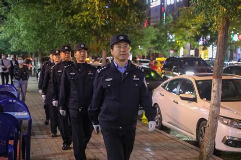 平凉市公安机关全警开展第三次夏夜治安巡查宣防集中统一行动澎湃号·政务澎湃新闻 The Paper