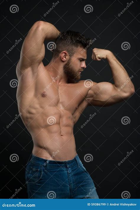 Konstantin Kamynin Modelo Masculino Muscled Imagem De Stock Imagem De