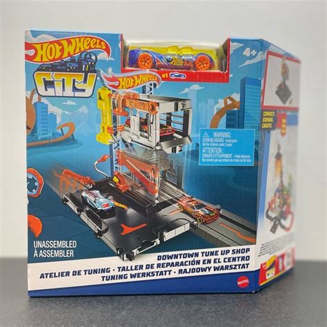 Mattel Toys Hot Wheels City Downtown Repair Station Playset 883 Poshmark