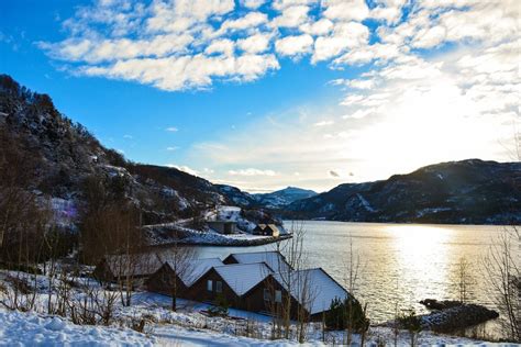 15 top places to visit in Norway in winter: fjords & Arctic!