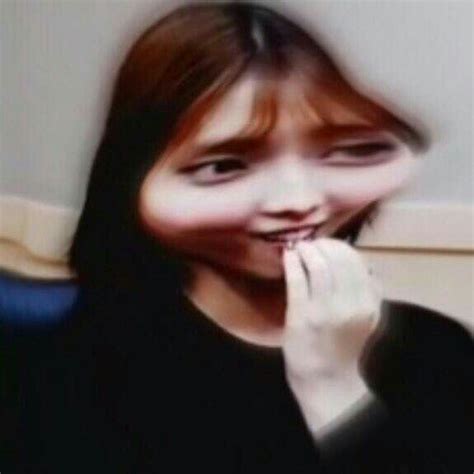 Pin By Chayee Ee On Twice Memes Meme Faces Kpop Memes Cute Memes