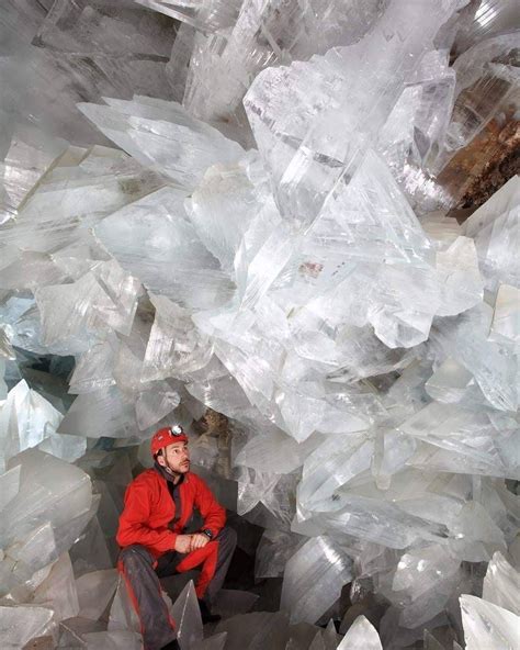 Selenite cave found in Spain : r/interestingasfuck