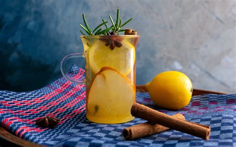 Hot Toddy Das beste Rezept für den heißen Whisky Drink