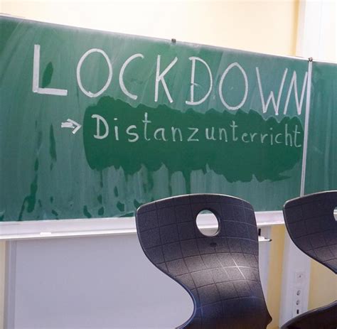 Neuerung an NRW Schulen Distanzunterricht in Schulräumen wieder