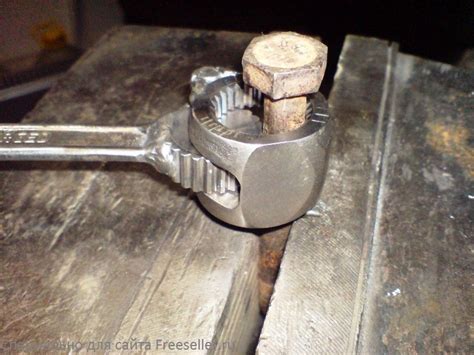 Эксцентриковый шпильковёрт из ШРУСа своими руками