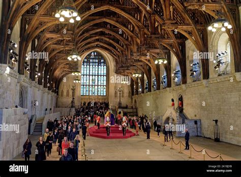 Queen Elizabeth Ii Lying In State At Westminster Hall Stock Photo Alamy