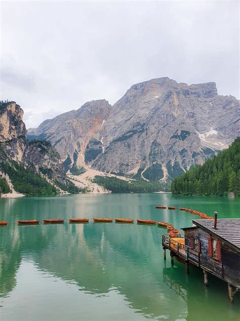 Dolomites Italienne Magnifique Lac Dans Les Alpes Italiennes Lago Di