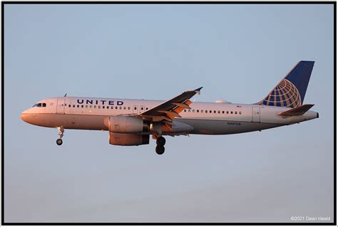 United Airlines 1993 Airbus A320 232 Cn 456 N407UA Flickr