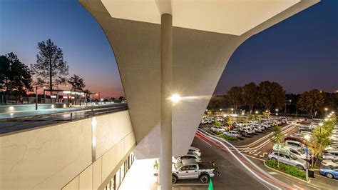 Flamingo Shopping Centre | PARAGON GROUP : The Architecture Company