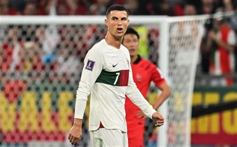 CĐv Hàn Quốc Chế Nhạo Ronaldo Sau Trận Thắng Bồ Đào Nha