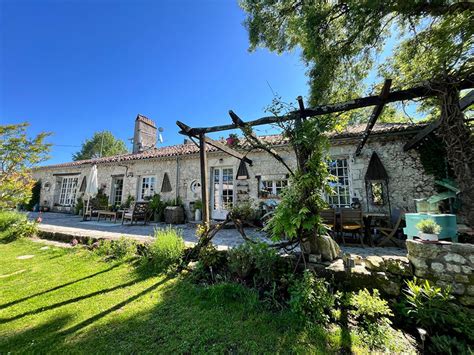 Adorable maison en pierre avec Gîte et piscine entre Duras et Eymet