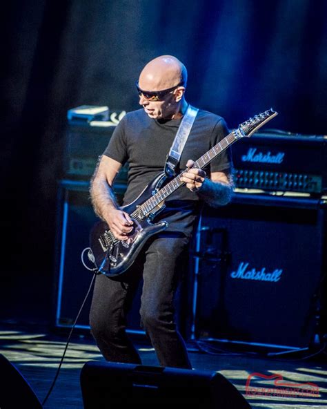 Joe Satriani Rock At Night