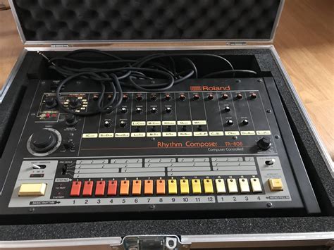 TR 808 Roland TR 808 Audiofanzine