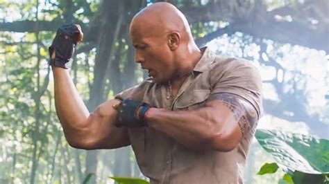 Dwayne Johnson Looks Inhuman In His Leg Day Workout Video | GIANT ...