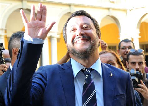 Furto A Casa Dei Genitori Di Matteo Salvini Presi I Ladri