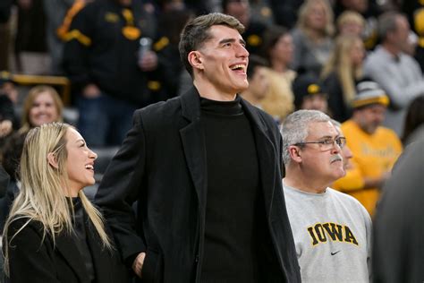 Iowa men’s basketball all-time roster: Hawkeye Legends