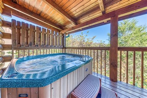 Charming Cabin W Private Hot Tub Game Room Shared Seasonal Pool