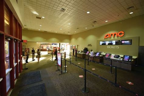 Amc Wayne 14 Movie Theater Opens Editorial Stock Photo - Stock Image ...