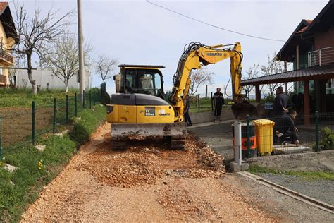 Pripremni Radovi Za Asfaltiranje Dionice Muharemovi I U Mz Omazi I