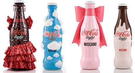 L Evoluzione Dell Intramontabile Bottiglia Coca Cola