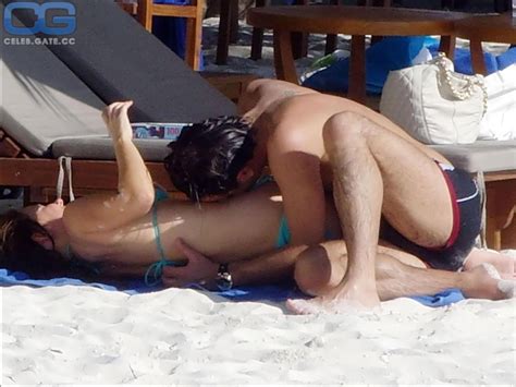 Geri Halliwell Nude Pictures Onlyfans Leaks Playboy Photos Sex Scene Uncensored