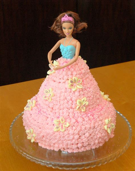 How To Make A Barbie Cake Its Easier Than You Think Easy On The Cook