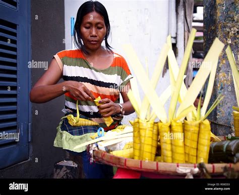 Filipino Suman Hi Res Stock Photography And Images Alamy