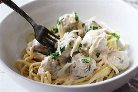 Learn How To Make Alfredo Meatballs Buy This Cook That