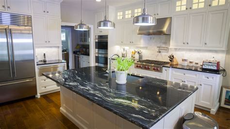 Black Granite Countertops [Styles, Tips, VIDEO + INFOGRAPHIC]