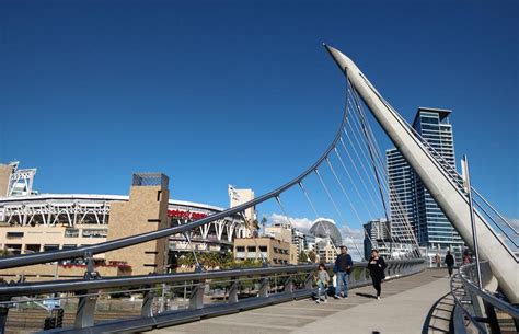 5 Reasons You Should Do The Seven Bridges Hike