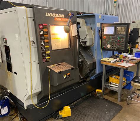 Doosan Puma TT1500SY Twin Turret Multi Axis CNC Lathe 2007 With Fanuc