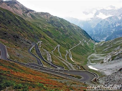 20 Of The Worlds Most Treacherous Roads