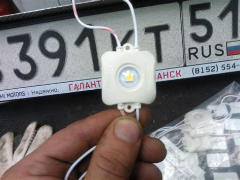 Подсветка номерного знака — Mitsubishi Pajero Sport (2G), 2,5 л, 2010 ...