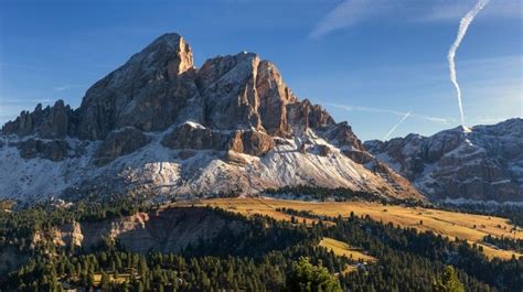 Hiking In The Dolomites Everything You Need To Know Bookmundi