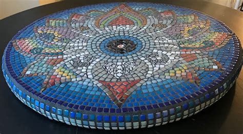 Centering Mosaic Table Top Designs | How To Mosaic Blog