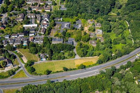 Dortmund von oben Flüchtlingsheim und Asylunterkunfts Gebäude in