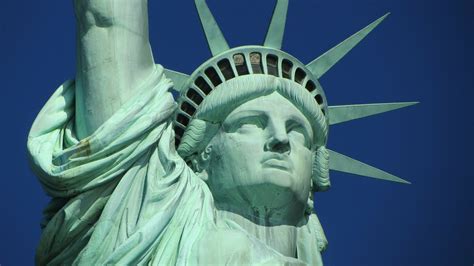 statue-of-liberty-267948_1920 | Annuity FYI