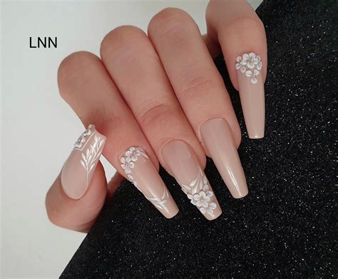 Pink Beige Nude Press On Nails D Flower Nails Bridal Press Etsy