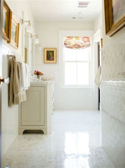 Gloss Tiles On Bathroom Floor Flooring Tips