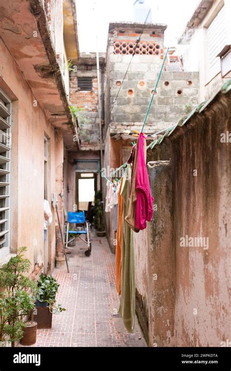 V Tements Traditionnels Cubains Banque De Photographies Et Dimages