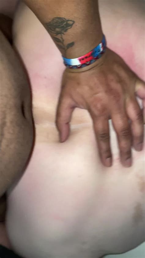 Bbw Splatters In Rear End Hotntubes