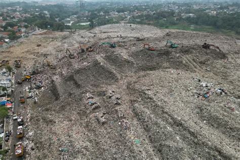 Gawat Ketinggian Di Tpa Cipayung Depok Meter Bertahan Bulan Lagi