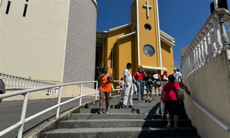 Dia De S O Jorge Igreja Matriz Espera Receber Milh O De Fi Is Nesta