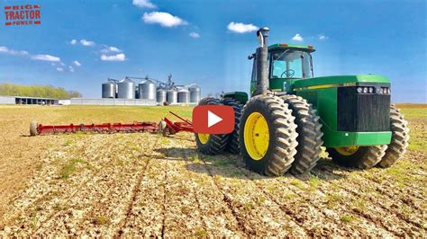 Bigtractorpower In The Cab Of A 370 Hp 955 Cu In V8 Powered John