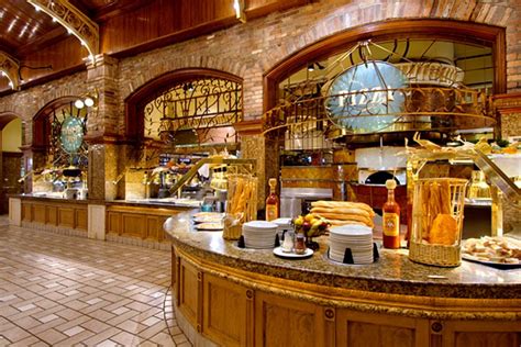 Las Vegas Buffets: 10Best All You Can Eat Buffet Reviews