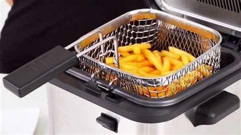 How To Clean A Deep Fryer