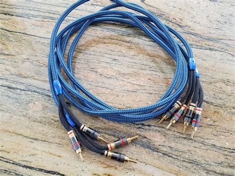 Audioquest Type 4 Speaker Cables 8 Foot Pair With Locking Gls